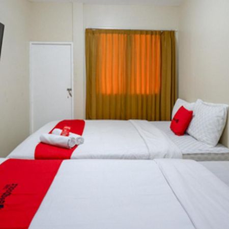 Hotel Reddoorz Near Rsud Kudus Exterior foto